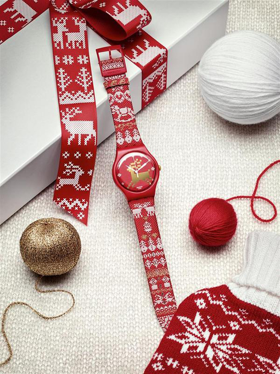 red_knit_kit_swatch